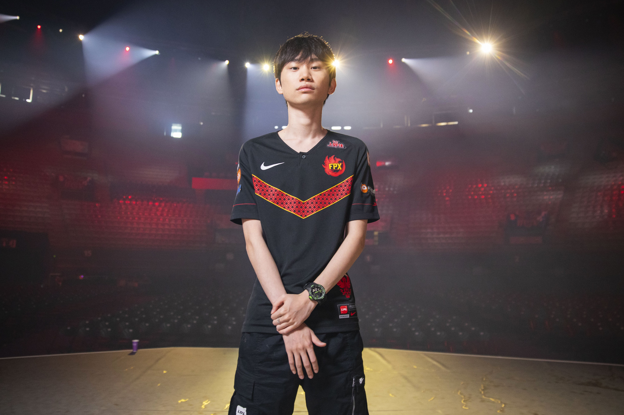 Scout迎来五赛季高光表现，塞尔维亚队球迷沸腾！